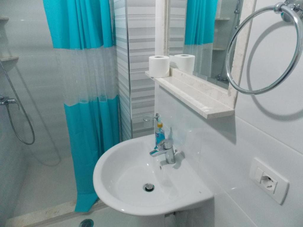 Coastline Apartments Saranda Zewnętrze zdjęcie